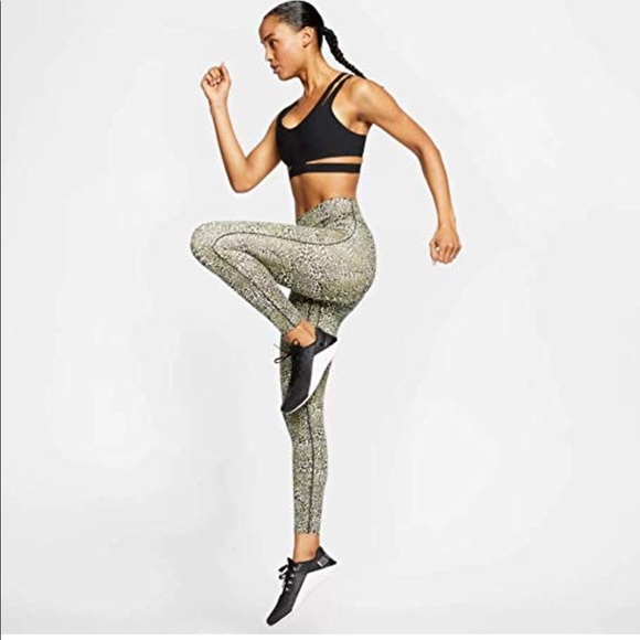 Dri-Fit Leopard Print Mid-Rise Athletic Leggings - Picture 3 of 7